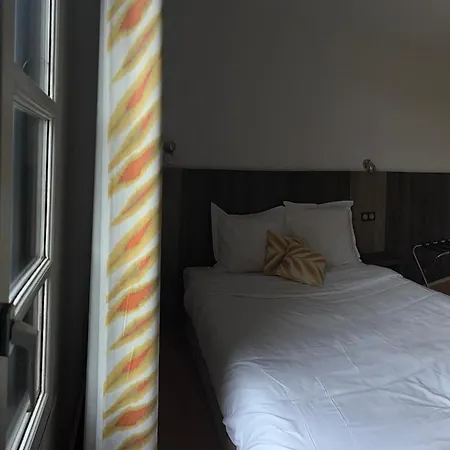 Logis Le Victor Hugo Hotel