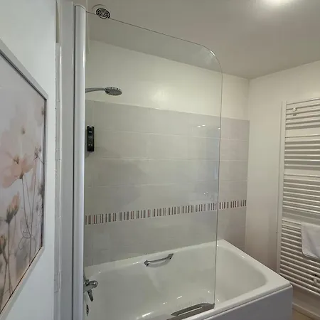 Le Victor Hugo - Et Restaurant - Logis Saint-Céré