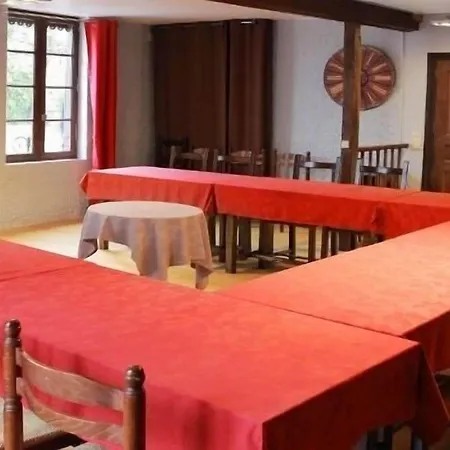 Le Victor Hugo - Et Restaurant - Logis 2*