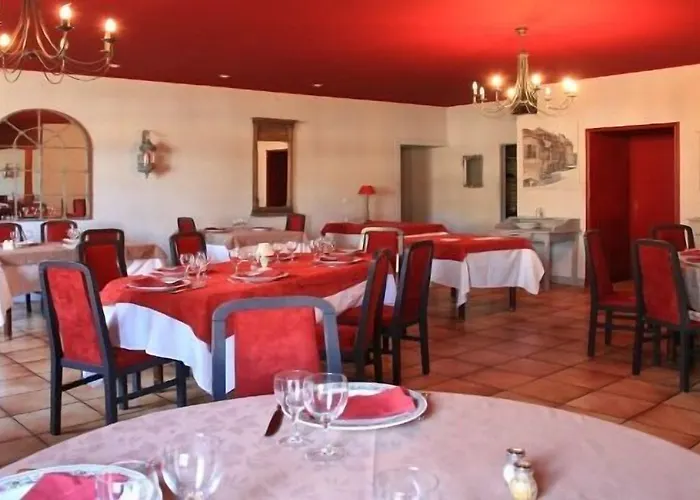 Hotel Le Victor Hugo - Et Restaurant - Logis 2*