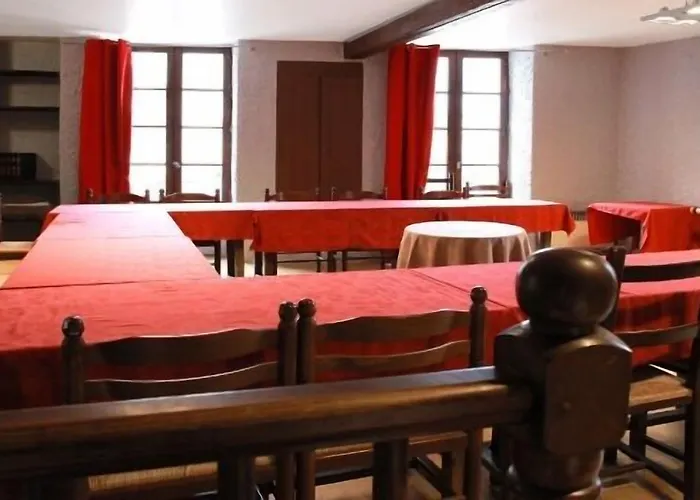 Hotel Le Victor Hugo - Et Restaurant - Logis Saint-Céré