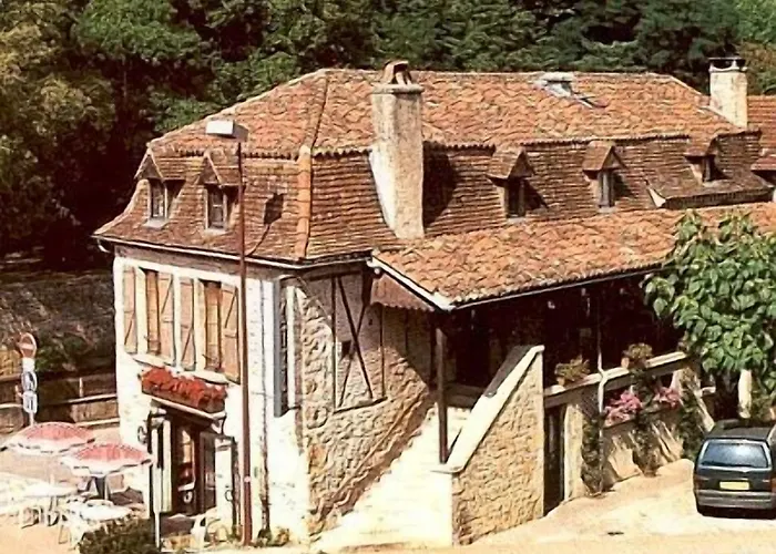 Le Victor Hugo - Et Restaurant - Logis Saint-Céré