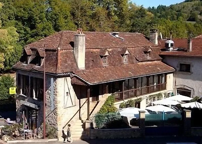 Le Victor Hugo - Et Restaurant - Logis Saint-Céré