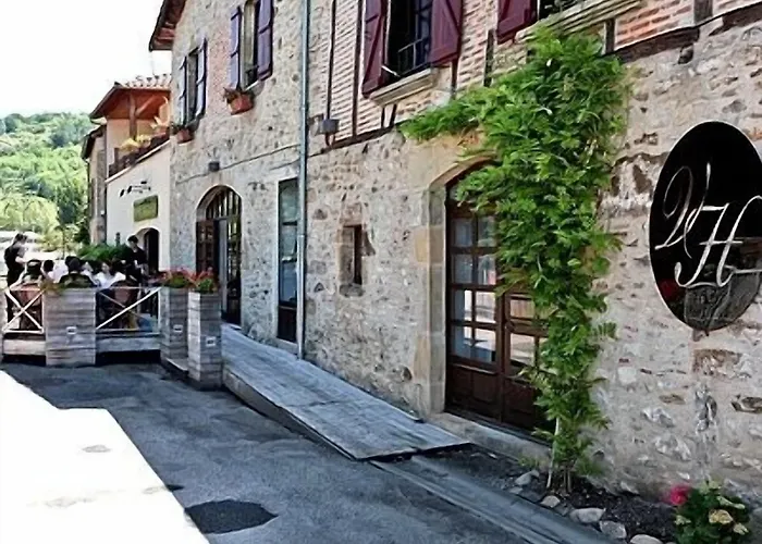 Le Victor Hugo - Et Restaurant - Logis